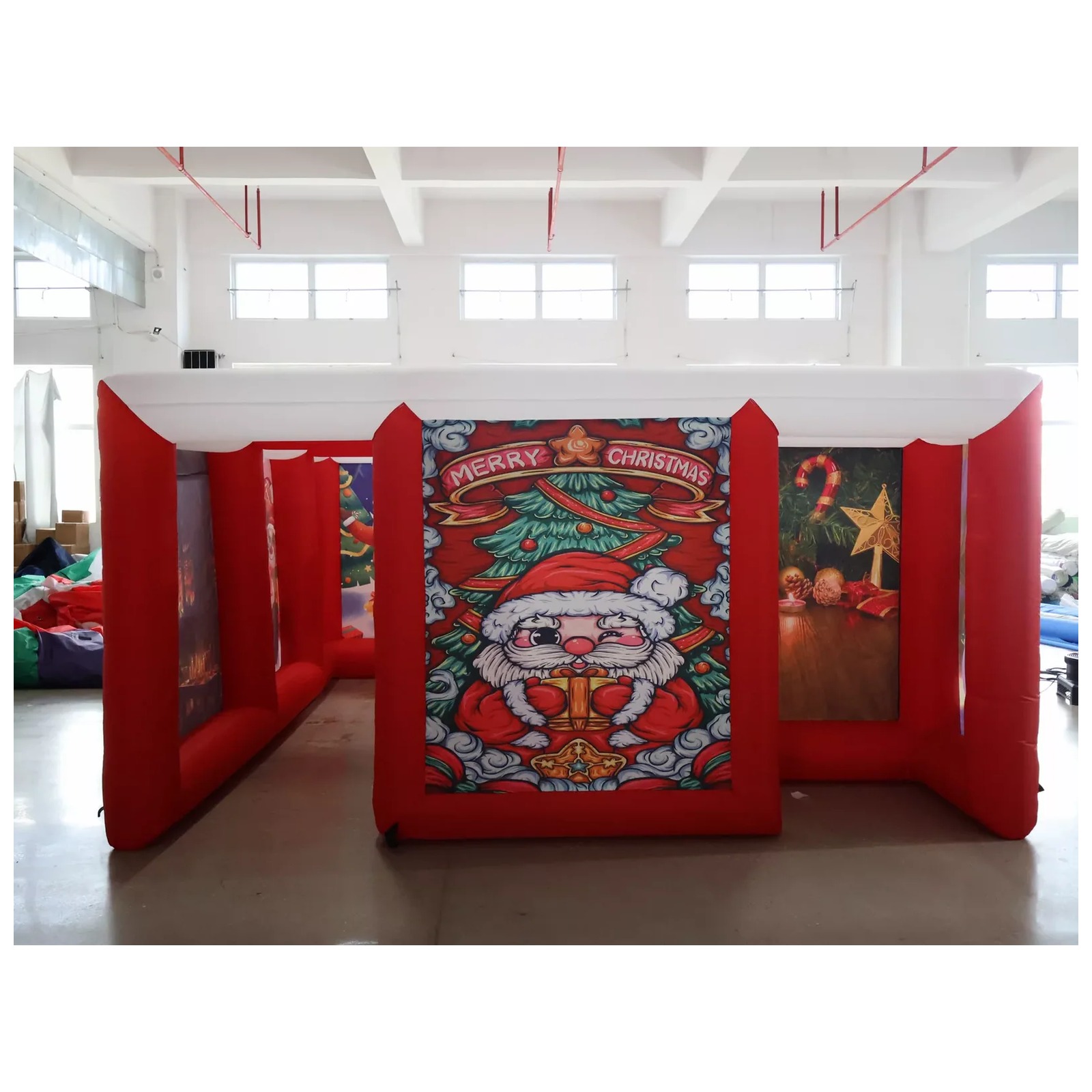 Buiten opblaasbaar doolhof met - Outdoor Adventure Kids Party recensie en prijs